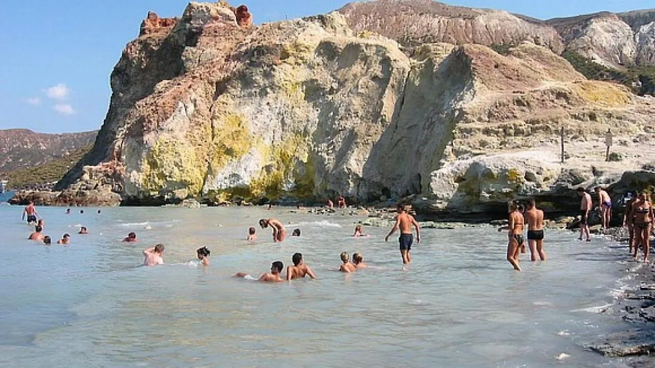 Nonno Angelino Daire Vulcano  0*, Vulcano (Isola)